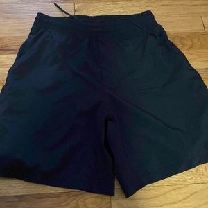 Mens size small Lululemon shorts, lightly worn